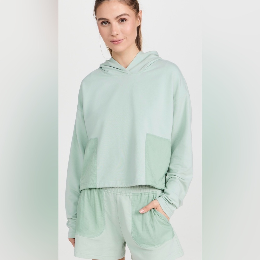 Outdoor Voices Light Green beechtree Women's Hoodie